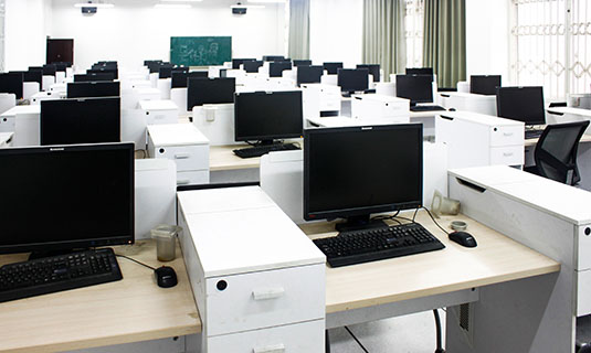 新媒体广告策划实验室