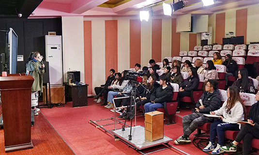 视听节目创作演播室