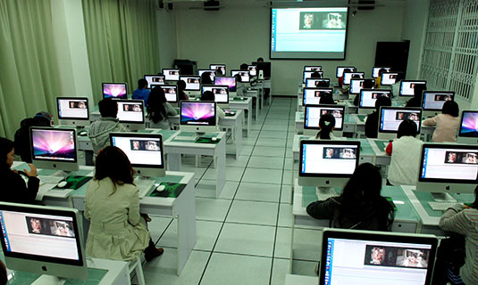 影像纪录与传播工作室